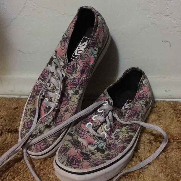 Disney Minnie Mouse Vans - Picture 1 of 5